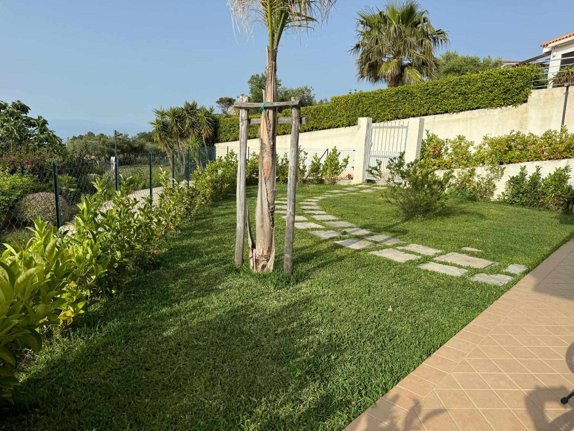 Villa Dei Fiori Zambrone Buitenkant foto